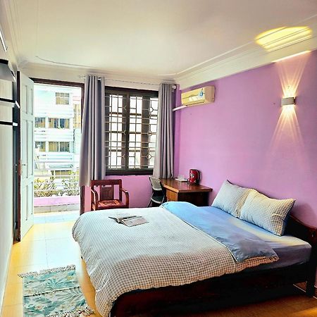 Rainbow Homestay - No 8 Alley 18B Tong Dan Hanoi Buitenkant foto